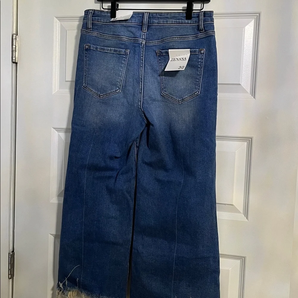 Zenana Distressed Kick Dark Blue Flare Jeans with Raw Hem Size 30 - Picture 5 of 8